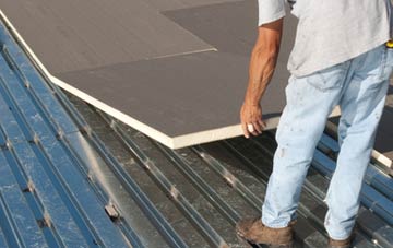 benefits of insulating Clyro flat roofing